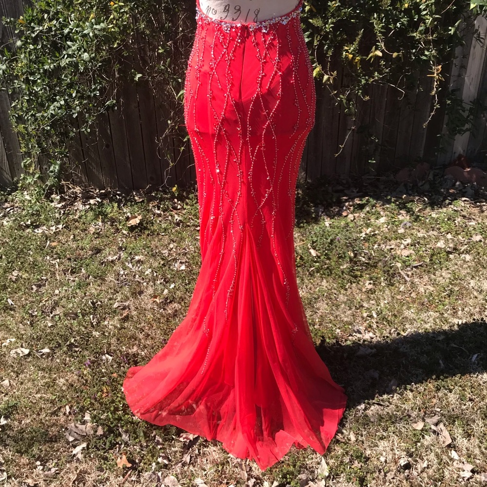SOLD Coral Beaded Backless Mermaid David’s Bridal Prom - Picture 8 of 8